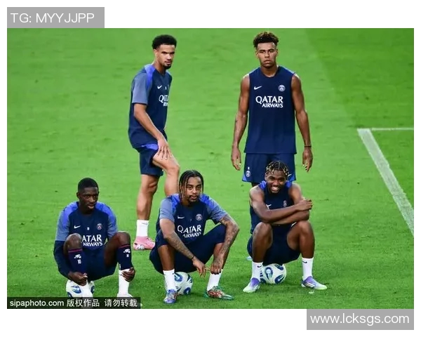 法国15号足球明星的辉煌历程与传奇时刻回顾