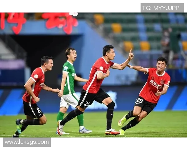 成都篮球队灵活性引发热议球迷与专家观点交锋探讨球队未来发展方向 成都篮球队灵活性引发热议球迷与专家观点交锋探讨球队未来发展方向