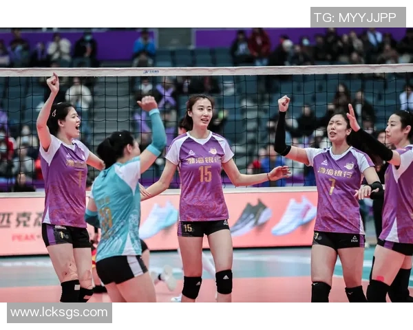 西安排球队在排球实力排名中创下历史新高引发广泛关注与讨论 西安排球队在排球实力排名中创下历史新高引发广泛关注与讨论